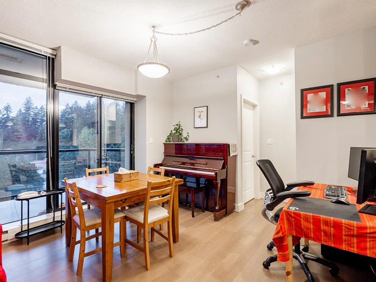 702-15 E Royal Avenue, New Westminster, BC, V3L 0A9 - 8