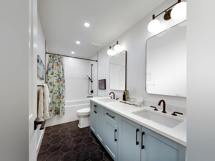 2159 Mcmullen Avenue, Vancouver, BC, V6L 3B3 - 30