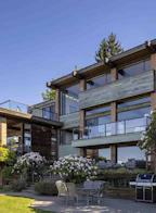 5012 Maple Street