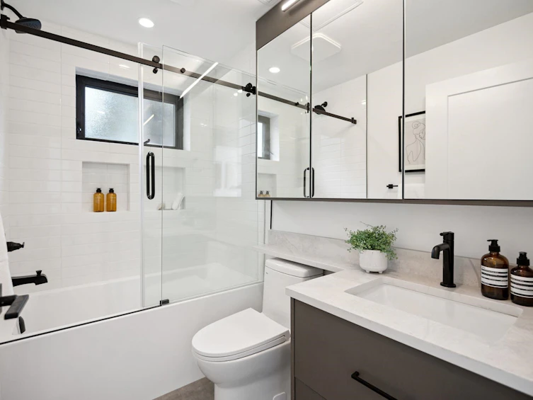 #2-1079 E 14th Avenue, Vancouver, BC, V5T 2P1 - 17