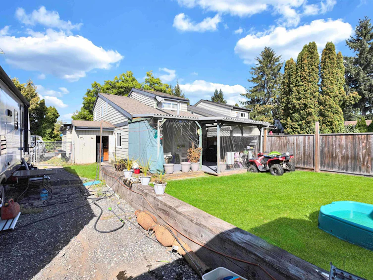 20804 52a Avenue, Langley, BC, V3A 6E5 - 20