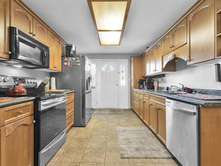 20804 52a Avenue, Langley, BC, V3A 6E5 - 9