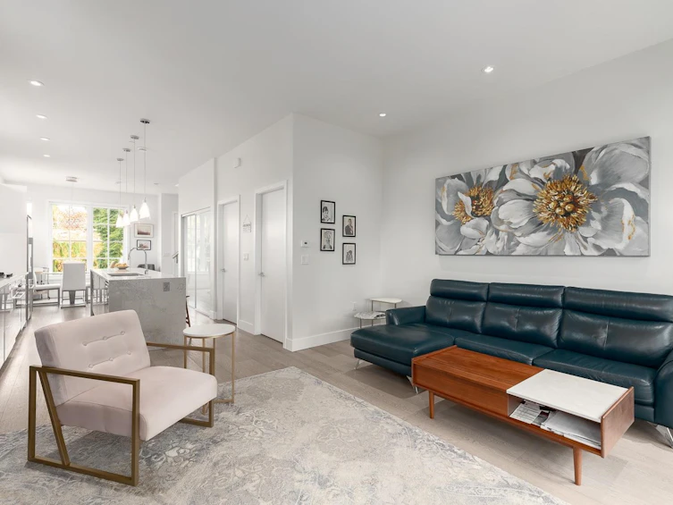 220 E 40th Avenue, Vancouver, BC, V5W 1L8 - 13