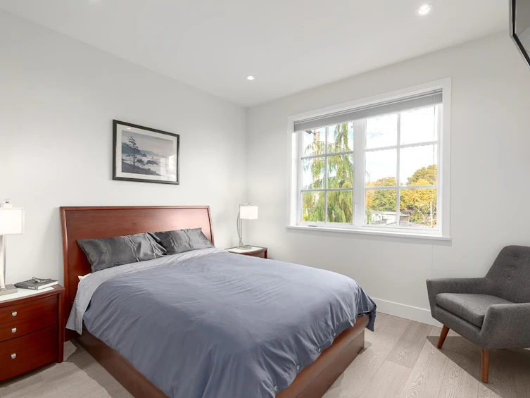 220 E 40th Avenue, Vancouver, BC, V5W 1L8 - 16