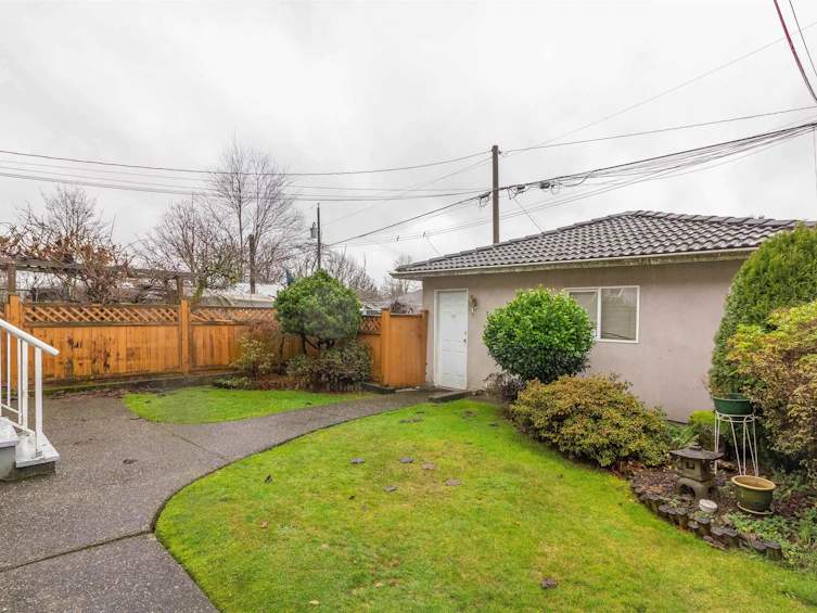 2468 E 4th Avenue, Vancouver, BC, V5M 1J9 - 34
