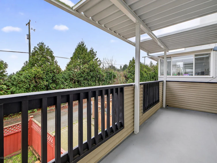 14896 56a Avenue, Surrey, BC, V3S 8X1 - 14