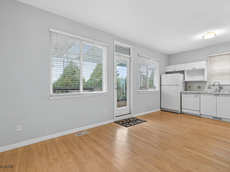 14896 56a Avenue, Surrey, BC, V3S 8X1 - 13