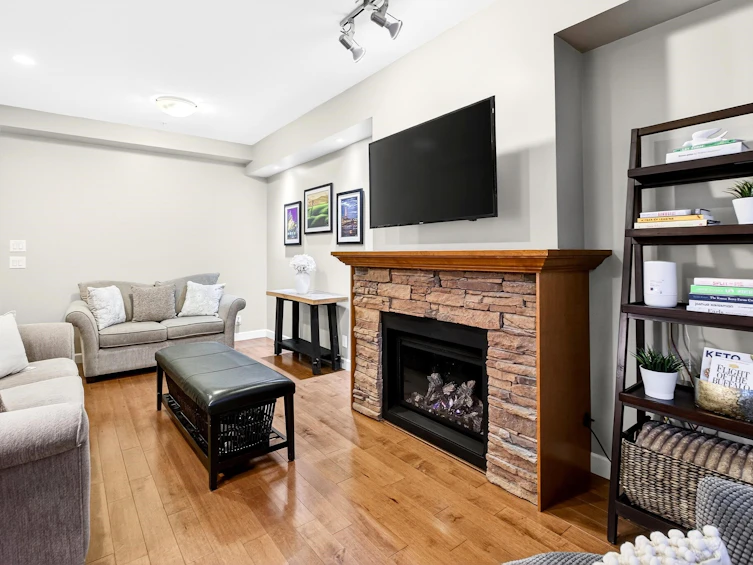 109-20738 84 Avenue, Langley, BC, V2Y 0J6 - 4