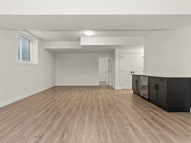 96-1880 Columbia Valley Road, Cultus Lake, BC, V2R 6G8 - 40