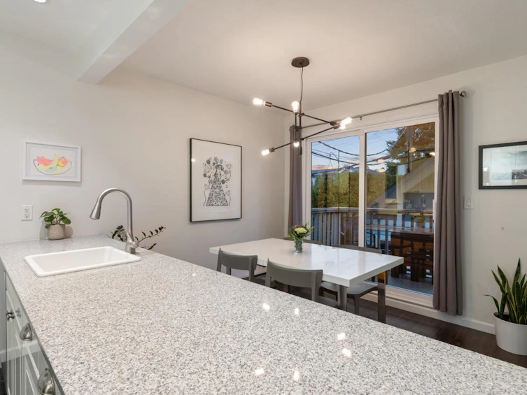 103 W 15th Avenue, Vancouver, BC, V5Y 1X8 - 8
