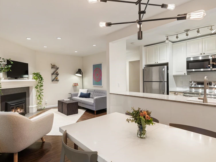 103 W 15th Avenue, Vancouver, BC, V5Y 1X8 - 6