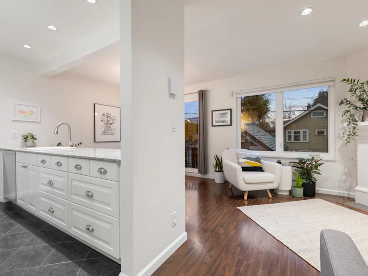 103 W 15th Avenue, Vancouver, BC, V5Y 1X8 - 10