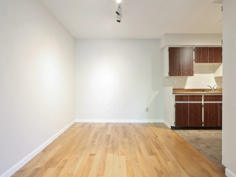 410-1435 Nelson Street, Vancouver, BC, V6G 2Z3 - 6