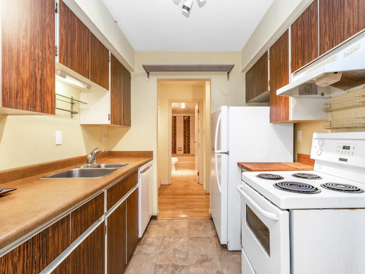 410-1435 Nelson Street, Vancouver, BC, V6G 2Z3 - 7
