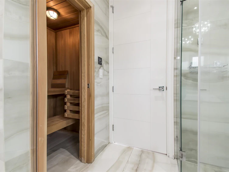6251 Woodwards Road, Richmond, BC, V7E 1H2 - 19