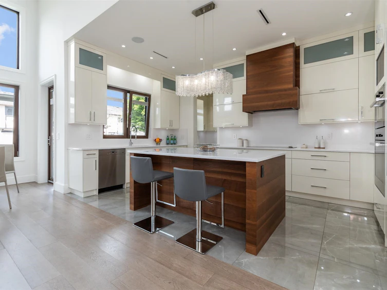 6251 Woodwards Road, Richmond, BC, V7E 1H2 - 9