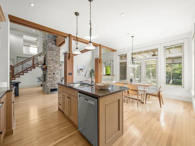 3842 Devonshire Drive, Surrey, BC, V3Z 0M2 - 14