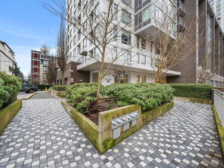 2810-5665 Boundary Road, Vancouver, BC, V5R 0E4 - 25