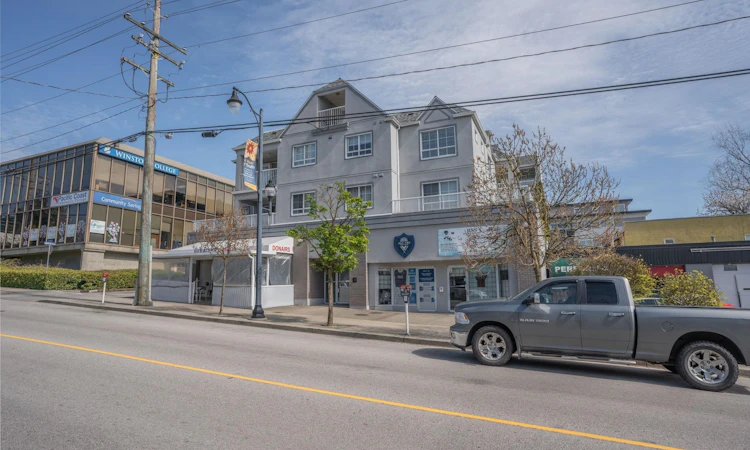 206-723 Twelfth Street