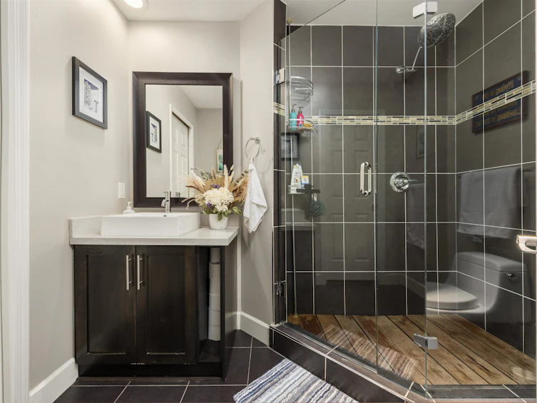 1858 W 1st Avenue, Vancouver, BC, V6J 1G5 - 23