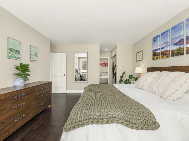 1858 W 1st Avenue, Vancouver, BC, V6J 1G5 - 4