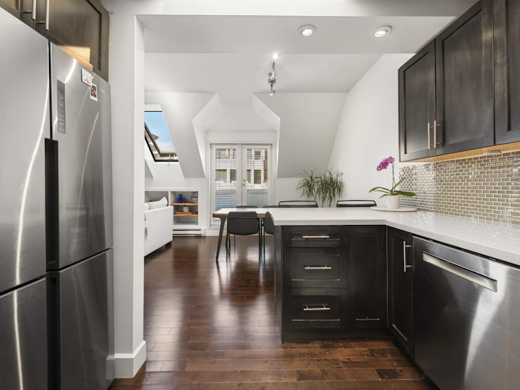 1858 W 1st Avenue, Vancouver, BC, V6J 1G5 - 17