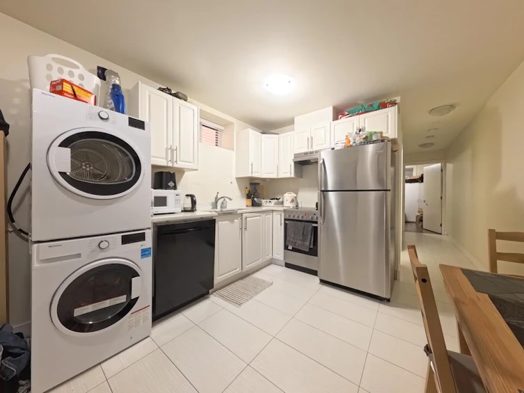 1275 E 62nd Avenue, Vancouver, BC, V5X 2H2 - 29