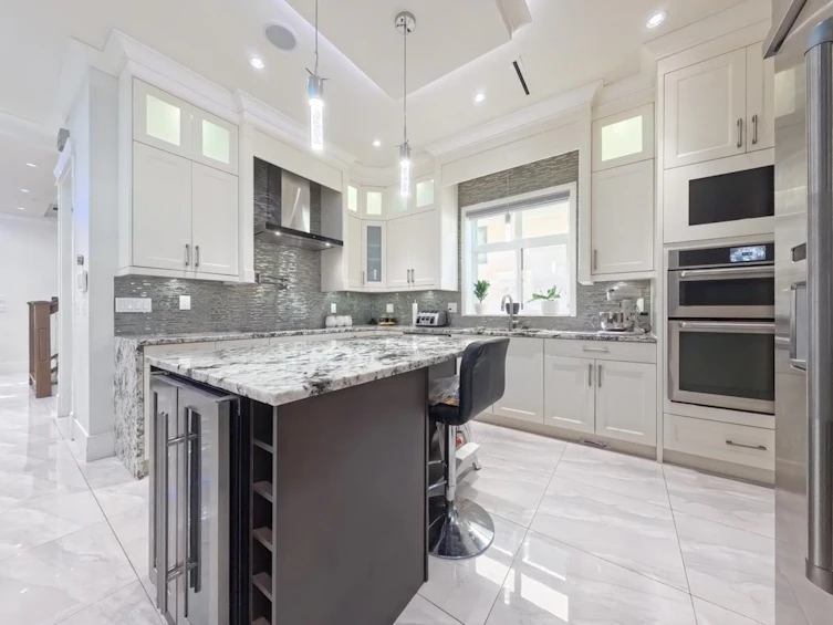 1275 E 62nd Avenue, Vancouver, BC, V5X 2H2 - 10
