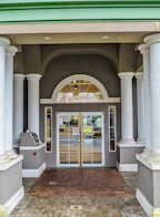 124 2980 Princess Crescent