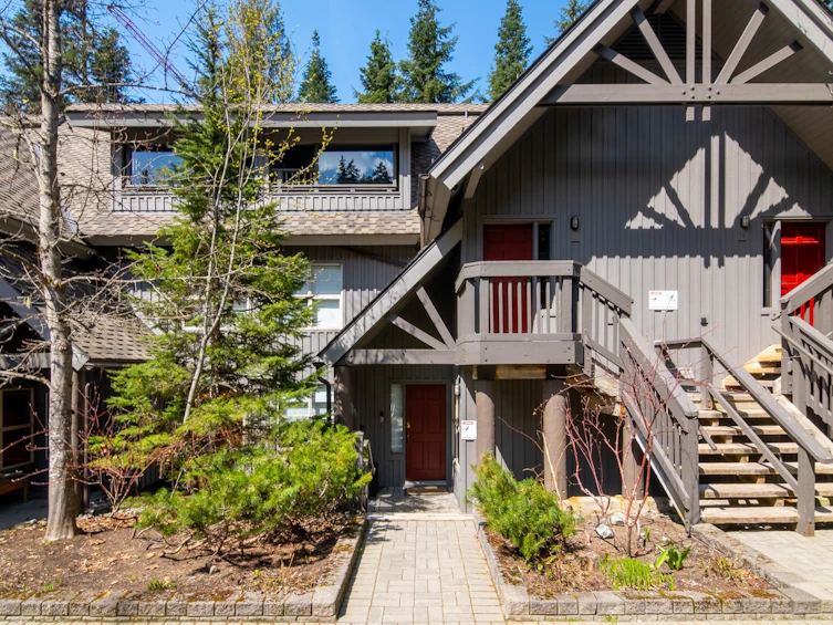 16-4890 Painted Cliff Road, Whistler, BC, V8E 1C9