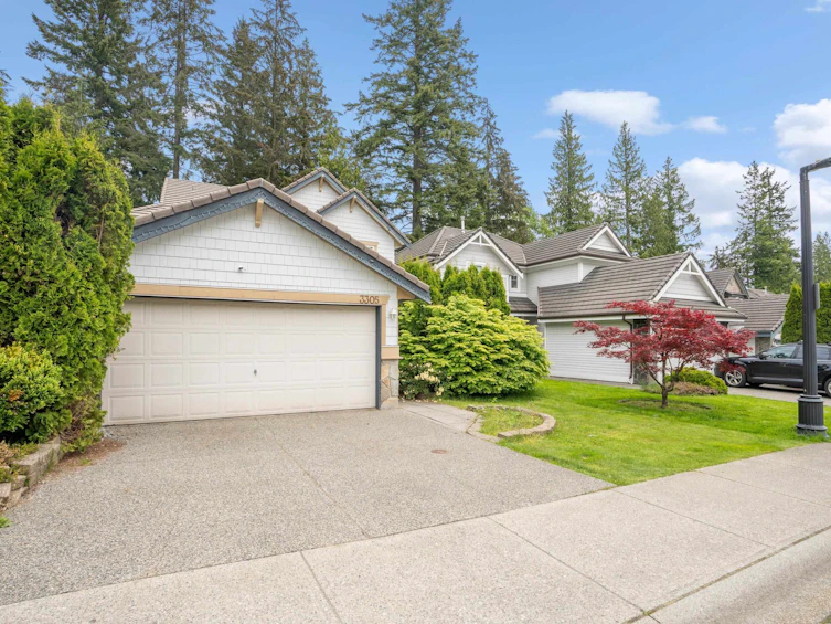 3305 Chartwell Grn, Coquitlam, BC, V3E 3N1 - 2
