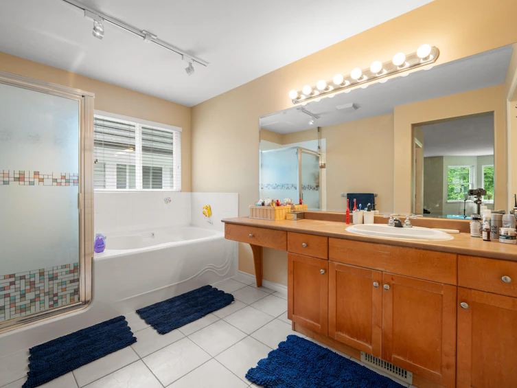 3305 Chartwell Grn, Coquitlam, BC, V3E 3N1 - 19