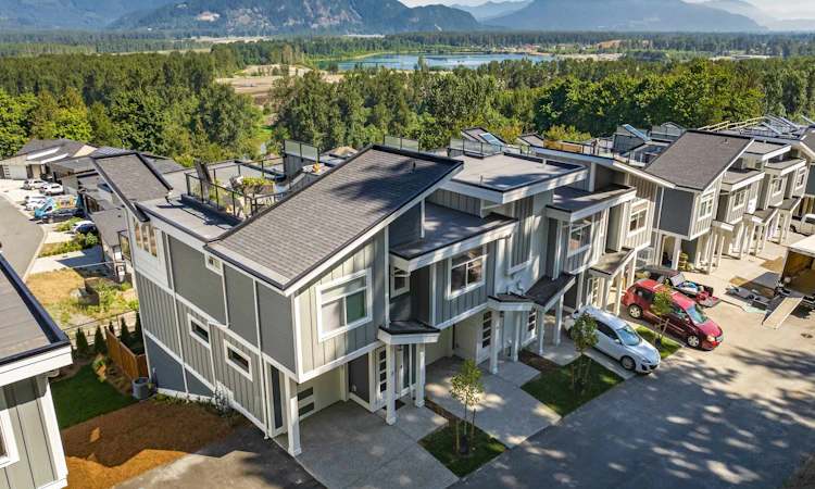 20-43998 Chilliwack Mountain Road