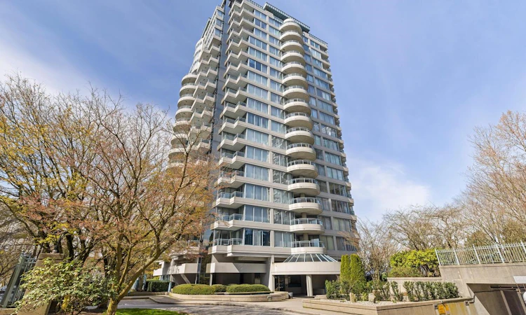 203-13353 108 Avenue