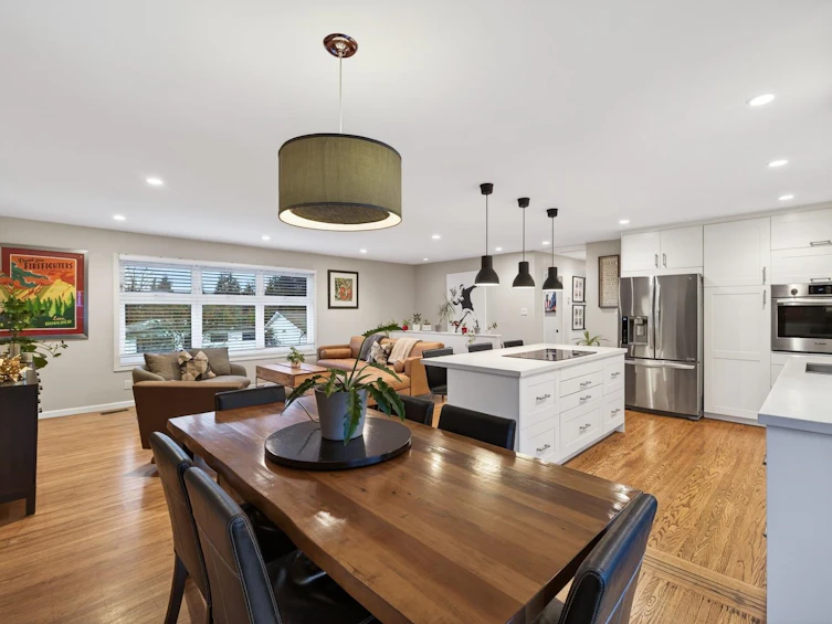 2568 Carnation Street, North Vancouver, BC, V7H 1H5 - 7