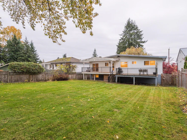 2568 Carnation Street, North Vancouver, BC, V7H 1H5 - 29