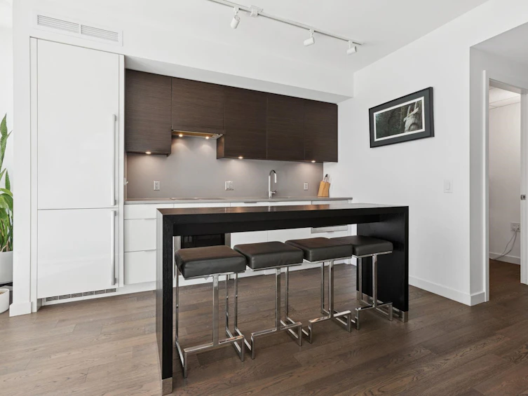 609-1688 Pullman Porter Street, Vancouver, BC, V6A 0H4 - 10
