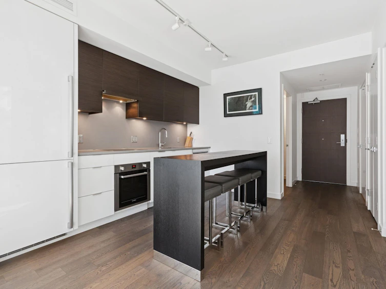 609-1688 Pullman Porter Street, Vancouver, BC, V6A 0H4 - 8