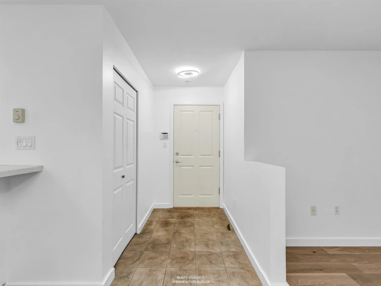 207-1990 Dunbar Street, Vancouver, BC, V6R 3M3 - 14