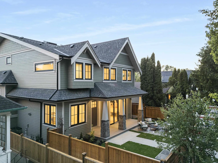 2134 E 10th Avenue, Vancouver, BC, V5N 1Y1 - 20