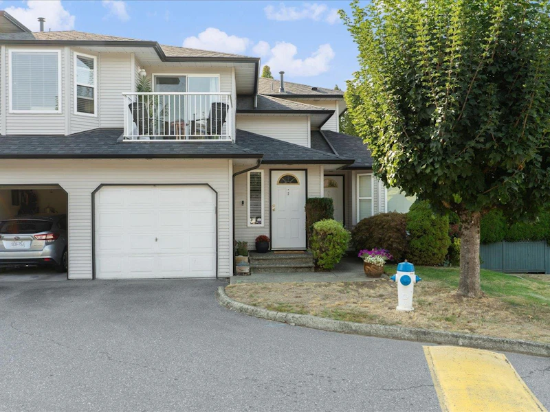 2 - 34332 Maclure Road, Abbotsford BC V2S 7S8