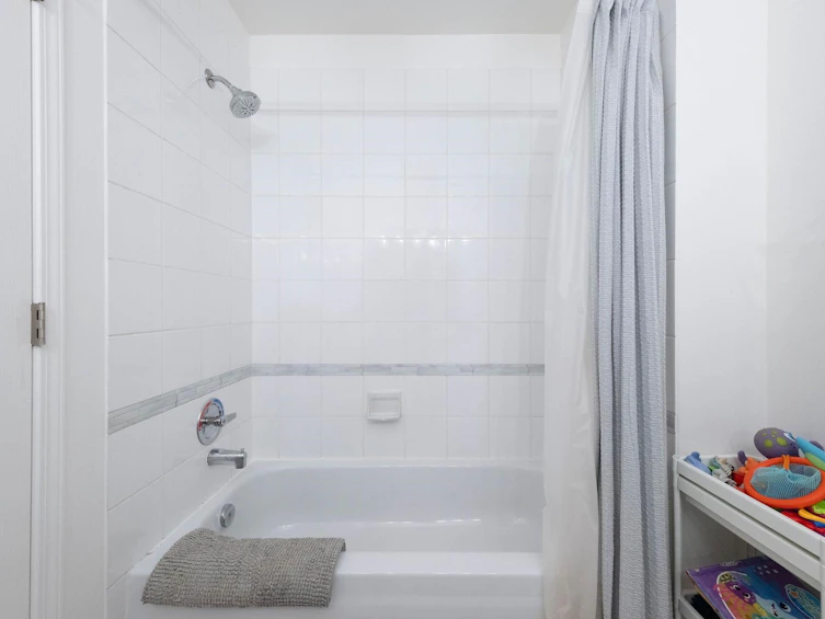 30-650 Roche Point Drive, North Vancouver, BC, V7H 2Z5 - 31