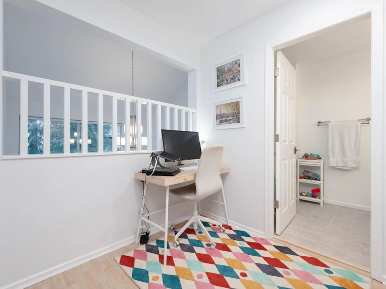 30-650 Roche Point Drive, North Vancouver, BC, V7H 2Z5 - 32