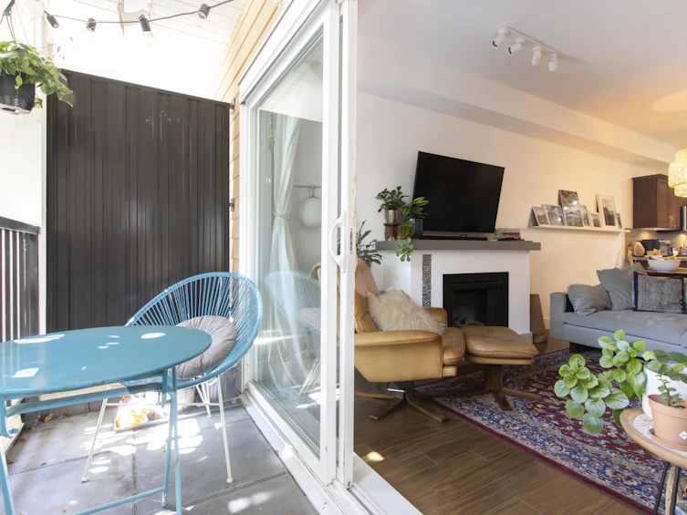 220-1336 Main Street, Squamish, BC, V8B 0R2 - 5
