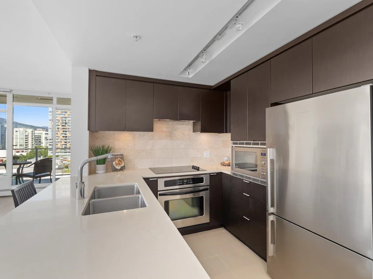 1302-158 W 13th Street, North Vancouver, BC, V7M 0A7 - 8