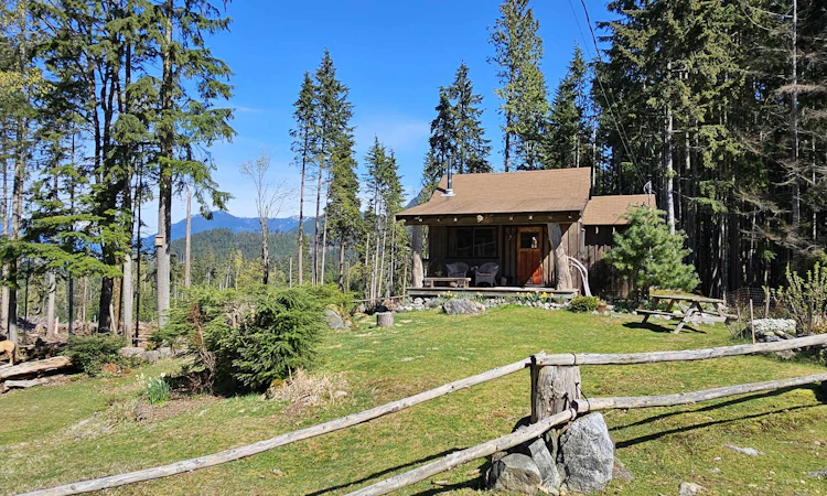 2236 Mountain Road
