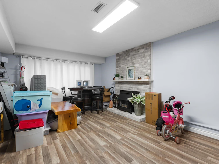 16184 20 Avenue, Surrey, BC, V3Z 9M8 - 28