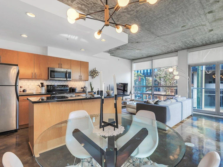 306-919 Station Street, Vancouver, BC, V6A 4L9 - 15