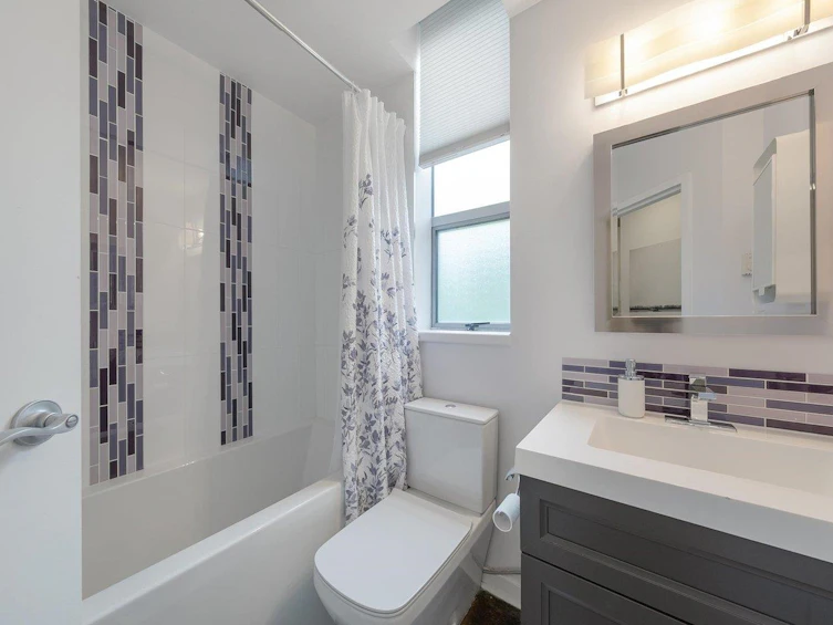 306-919 Station Street, Vancouver, BC, V6A 4L9 - 18