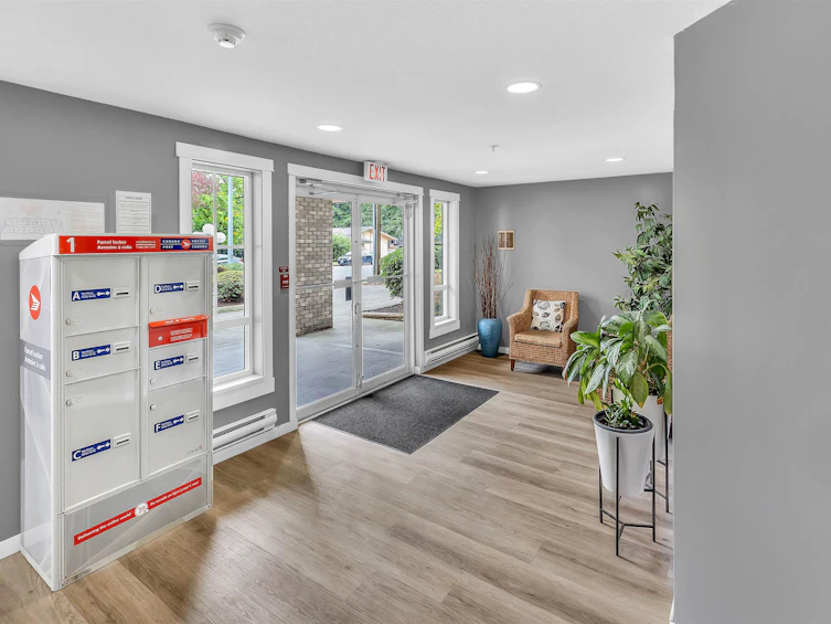 204-2435 Center Street, Abbotsford, BC, V2T 2N4 - 4